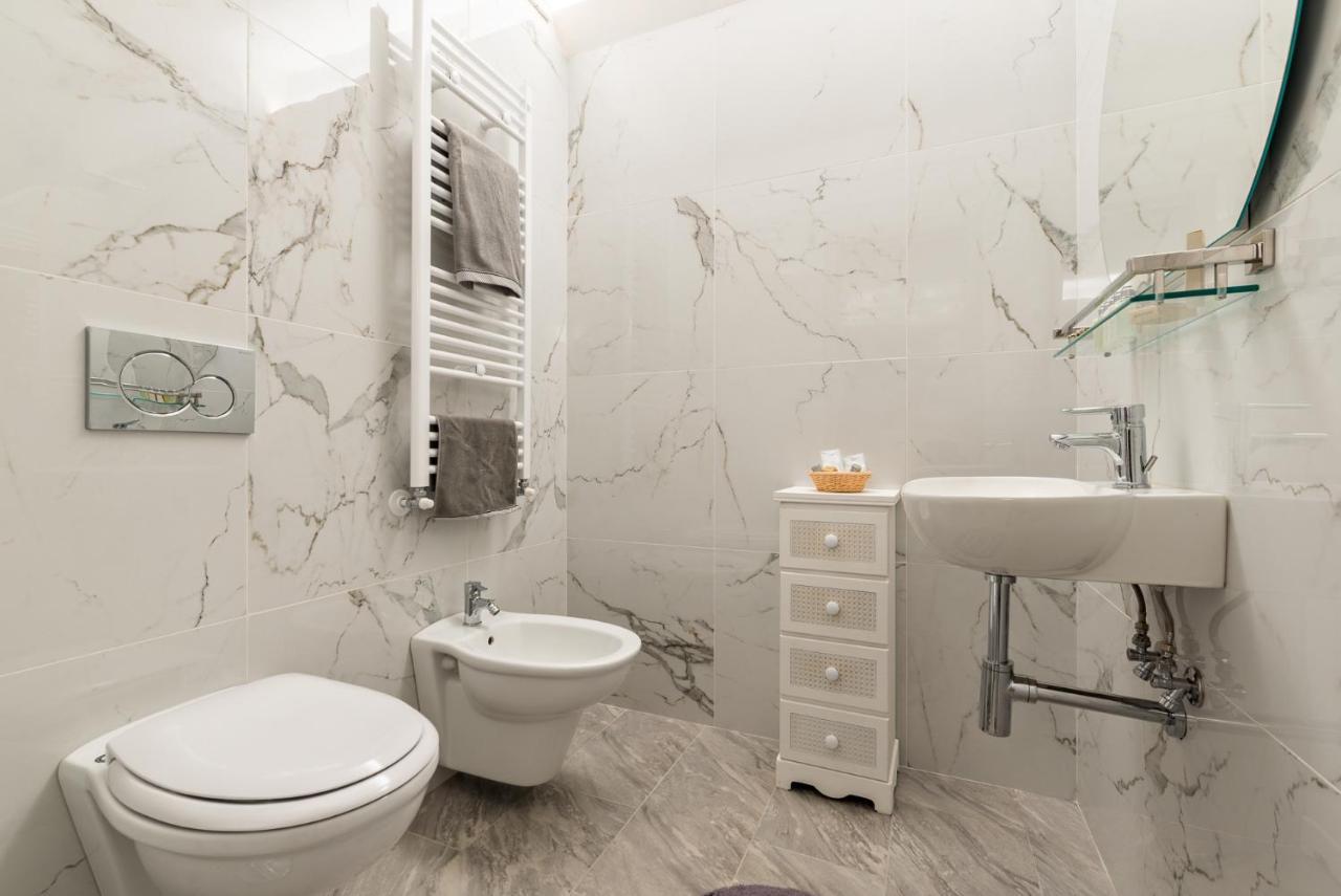B&B The Dream Marina Di Carrara Eksteriør billede